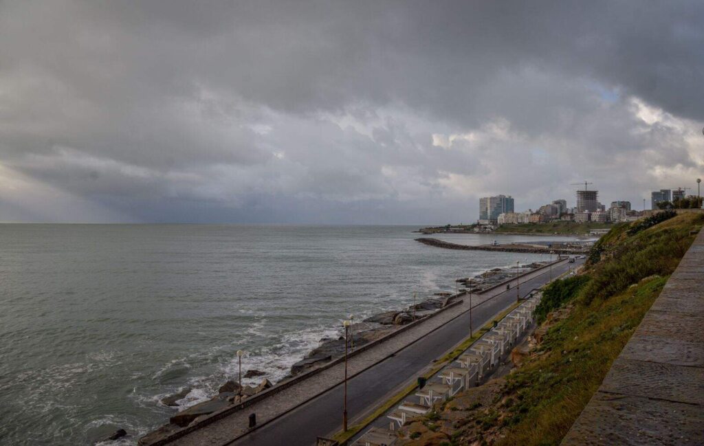Mar del Plata bajo doble alerta amarilla